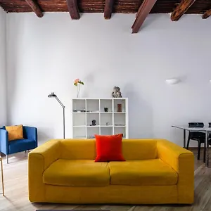 Moderno Nel Centro Storico Naples