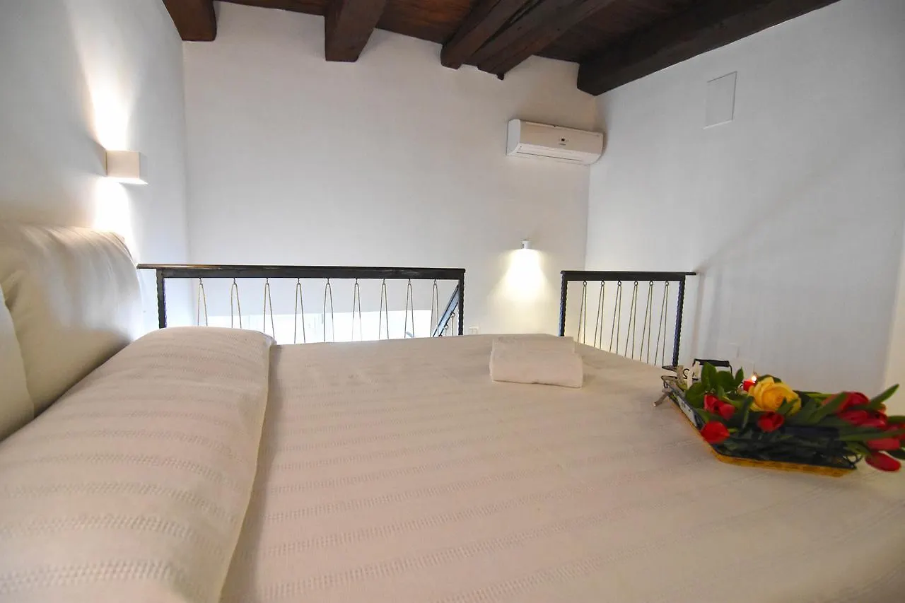 Corte Capomazza Appartamenti Naples