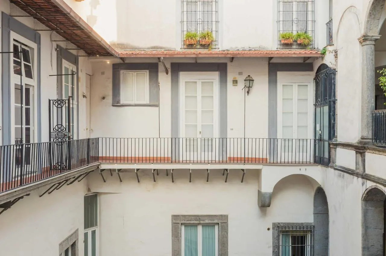 Corte Capomazza Appartamenti Naples Italy